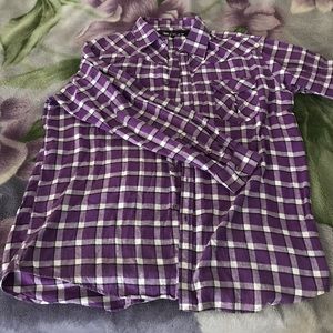 Casual button down shirt in great condition